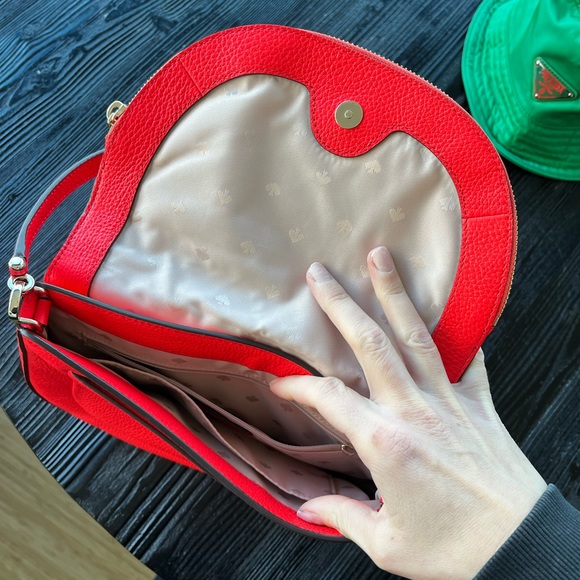 Brand new Kate spade should bag - Picture 3 of 3